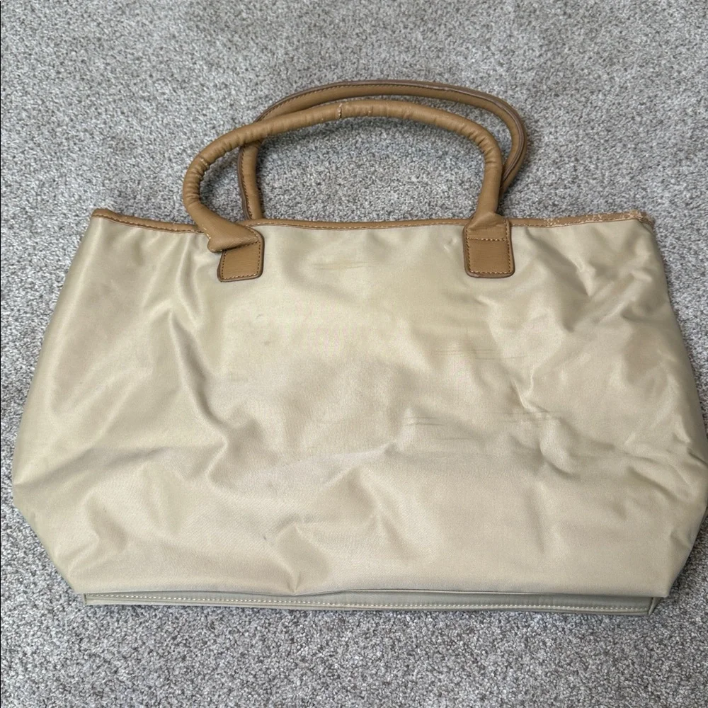 Tory Burch classic tory